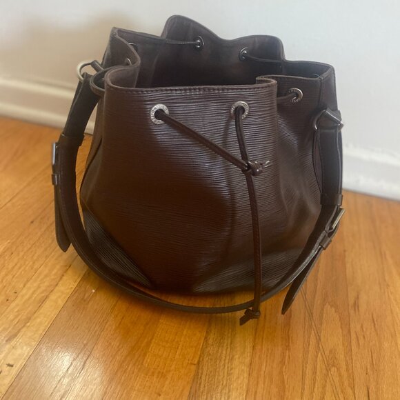 AUTHENIC LOUIS VUITTON Epi Petit Noe Moca shoulder bag - Picture 1 of 7